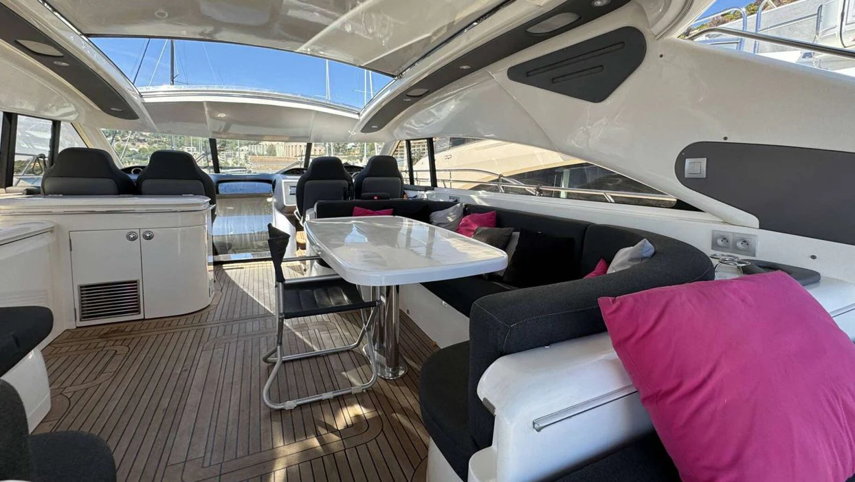 princess-v65-salon-interior-refit-2026